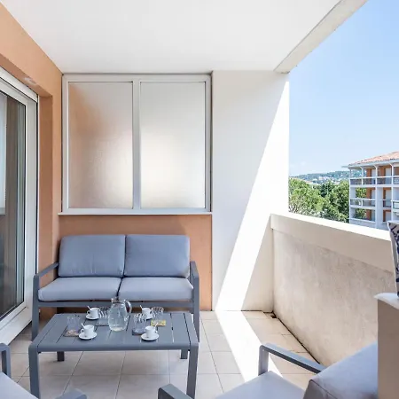Grand Parc Apartment