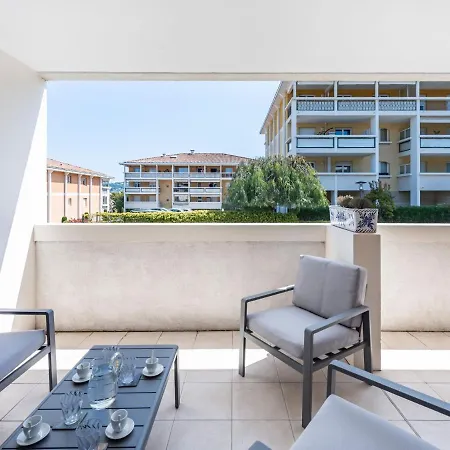 Apartment Grand Parc *